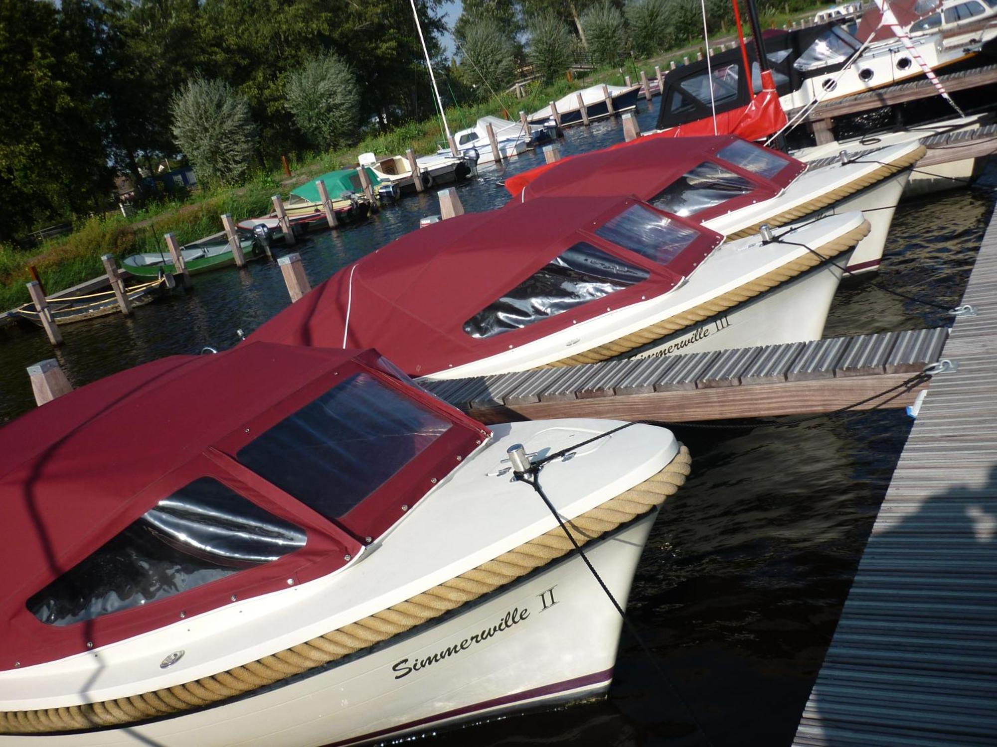 Simmerwille B&B- Camping- Bootverhuur Earnewald Exterior photo